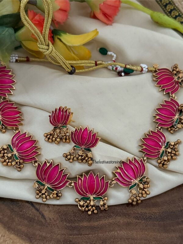 Budgeted Enamel Painted Pink Green Lotus Set