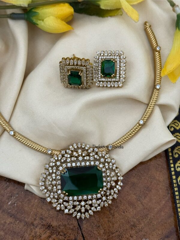 Stone Victorian Hasli set - Emerald / Green | Bridal | Necklace | Wedding | Unique