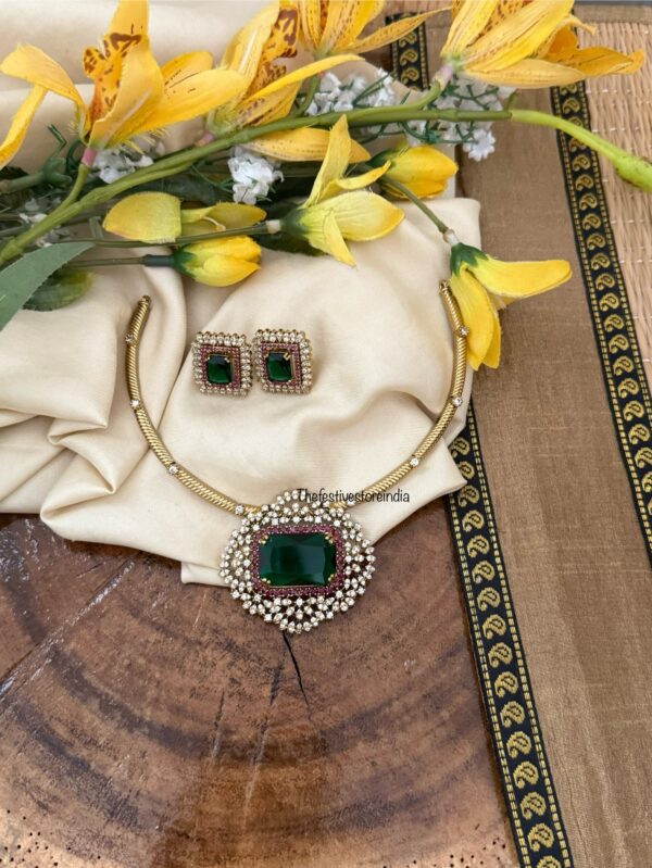 Stone Victorian Hasli set - Red Green | Bridal | Necklace | Wedding | Unique