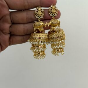 Step jhumkas