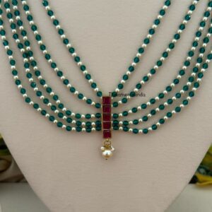 40cms Unisex green beads with jadau pendant chain