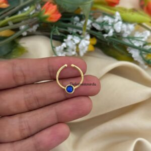 Jadau Septum ring 17 - Single Blue stone