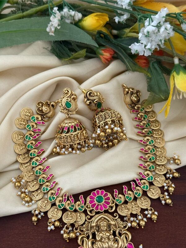 Grand Jadau stones with Kaasu Navilu necklace set