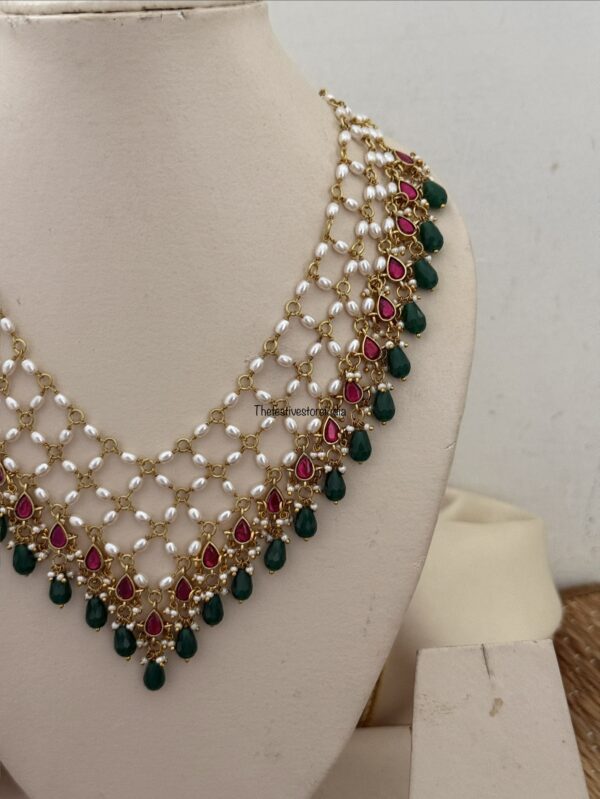 Close knit Jadau pearls with kemp stones green drop hanging chain | Unique