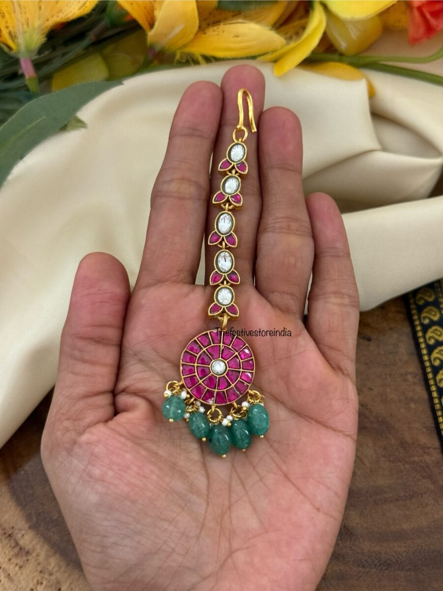 Jadau kemp stones Maangtikka