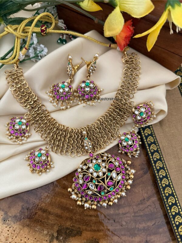 Premium Unique Jadau stones knit Bridal necklace set