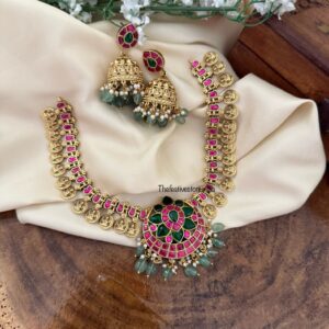 Kaasu Lakshmi Jadau pendant necklace set