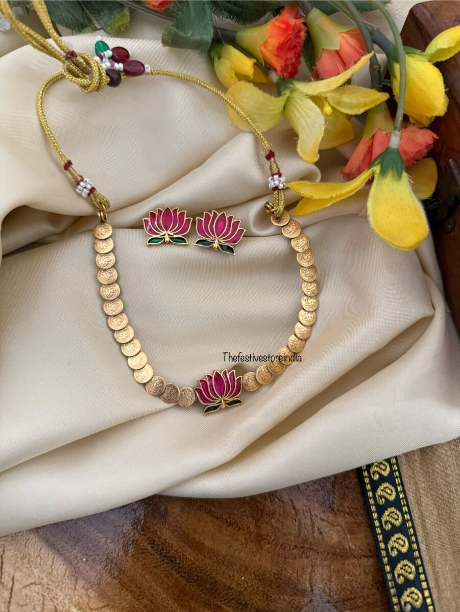 Budgeted kaasu lotus necklace set
