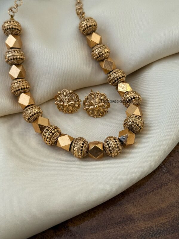 Budgeted All gold beads set