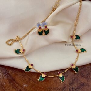 Budgeted Mango motif chain set