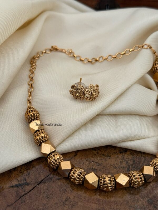 Budgeted All gold beads set