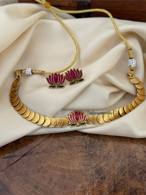 Budgeted kaasu lotus necklace set