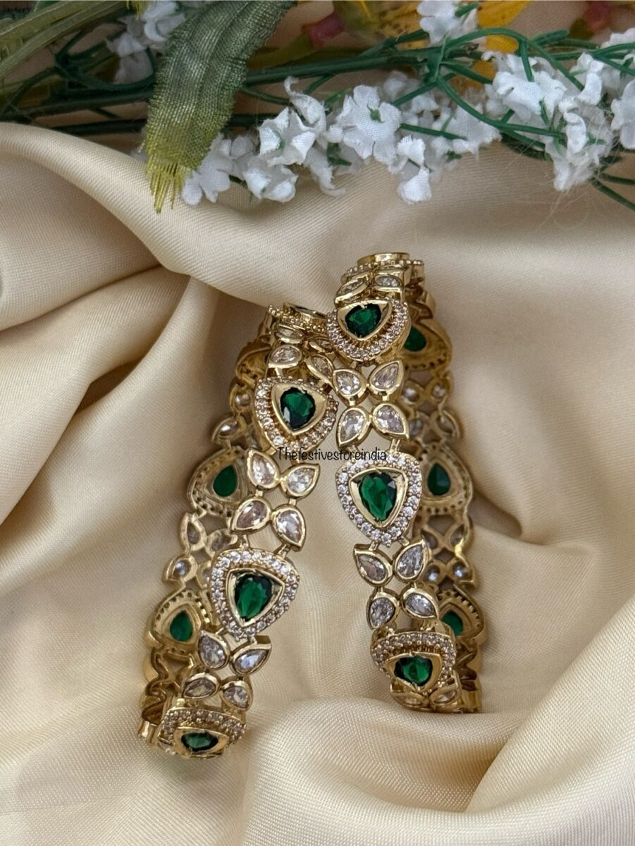 Green and white stones bangles - Set of 2