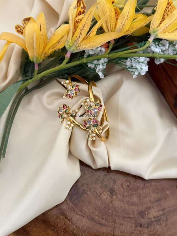 Set of 2 Lotus kada ( Free size)