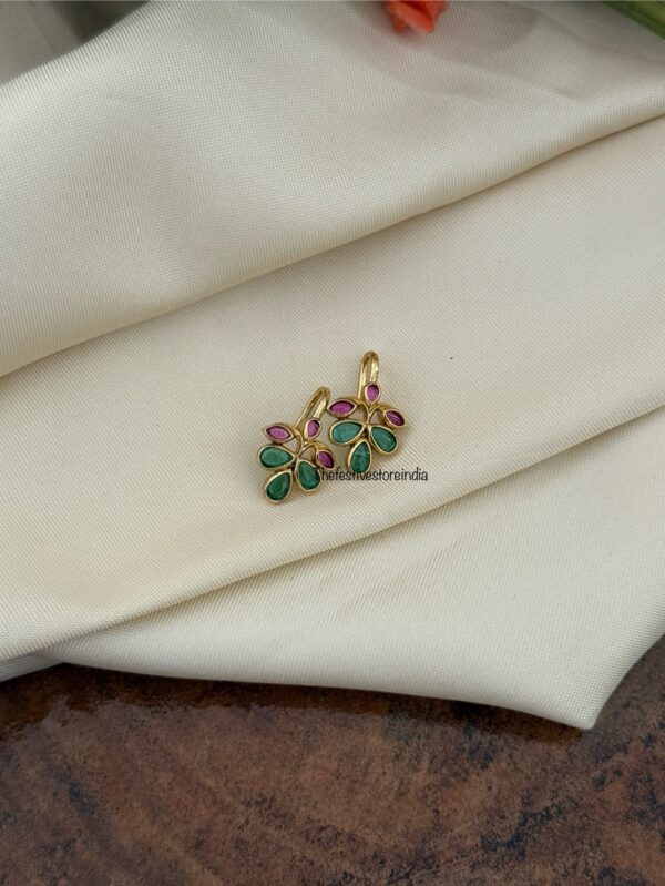 Budgeted floral Bugadi