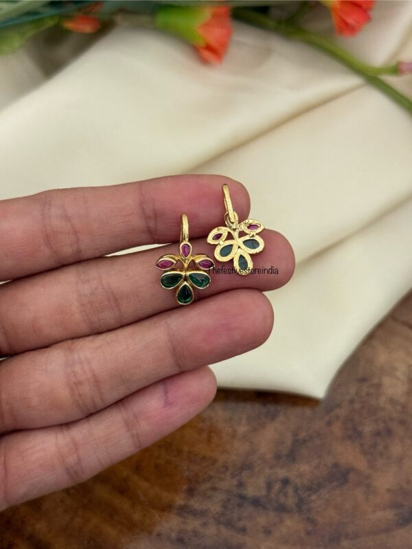 Budgeted floral Bugadi