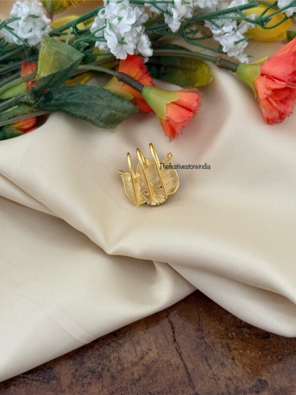 Jadau kundan Navilu Hairpin - Single unit