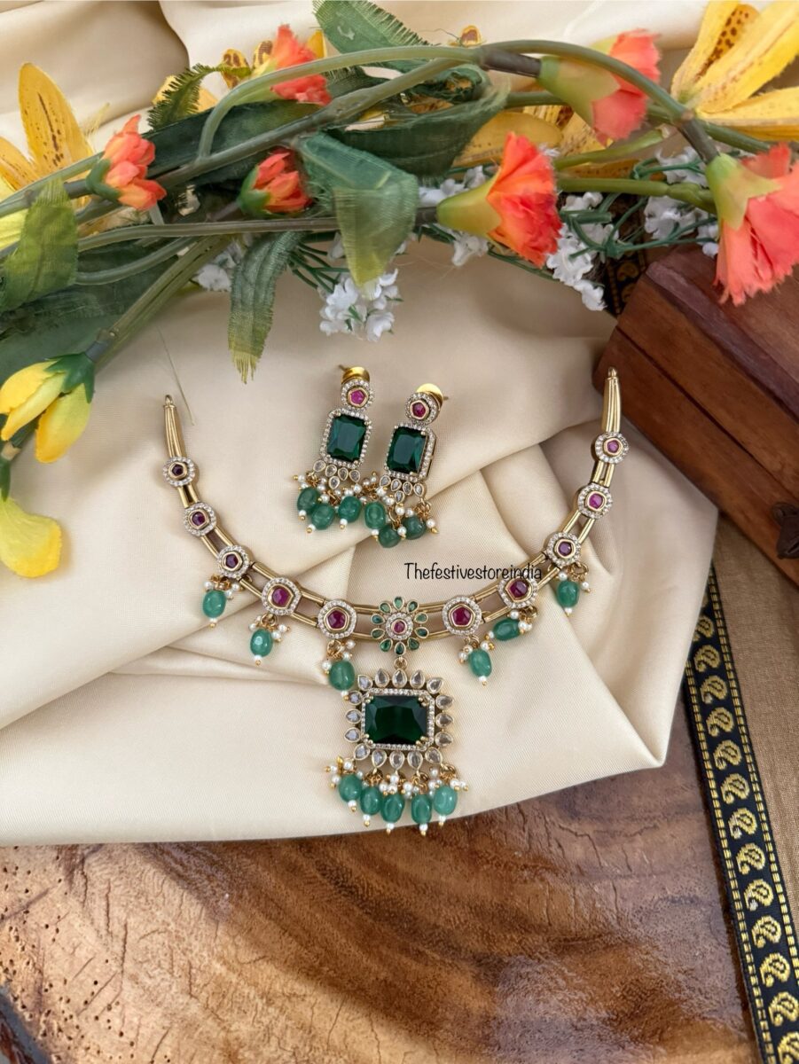 Fusion Emerald hasli set I Kanti | Indian jewellery