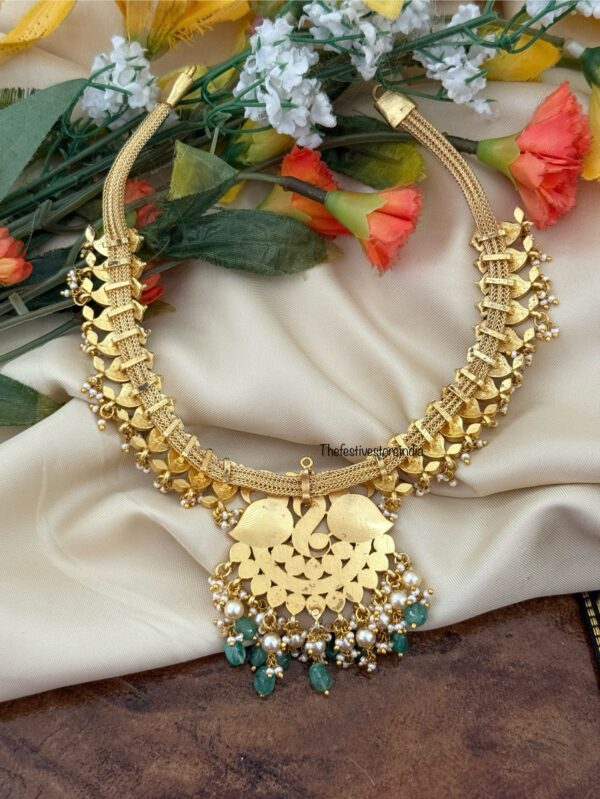 Kemp Navilu Jadau necklace | Bride | Brass