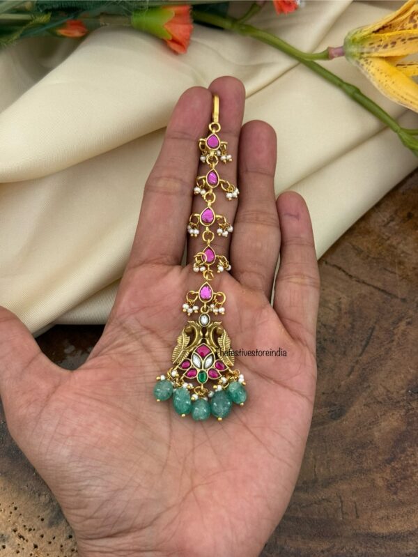 Navilu simple bridal jadau maangtikka