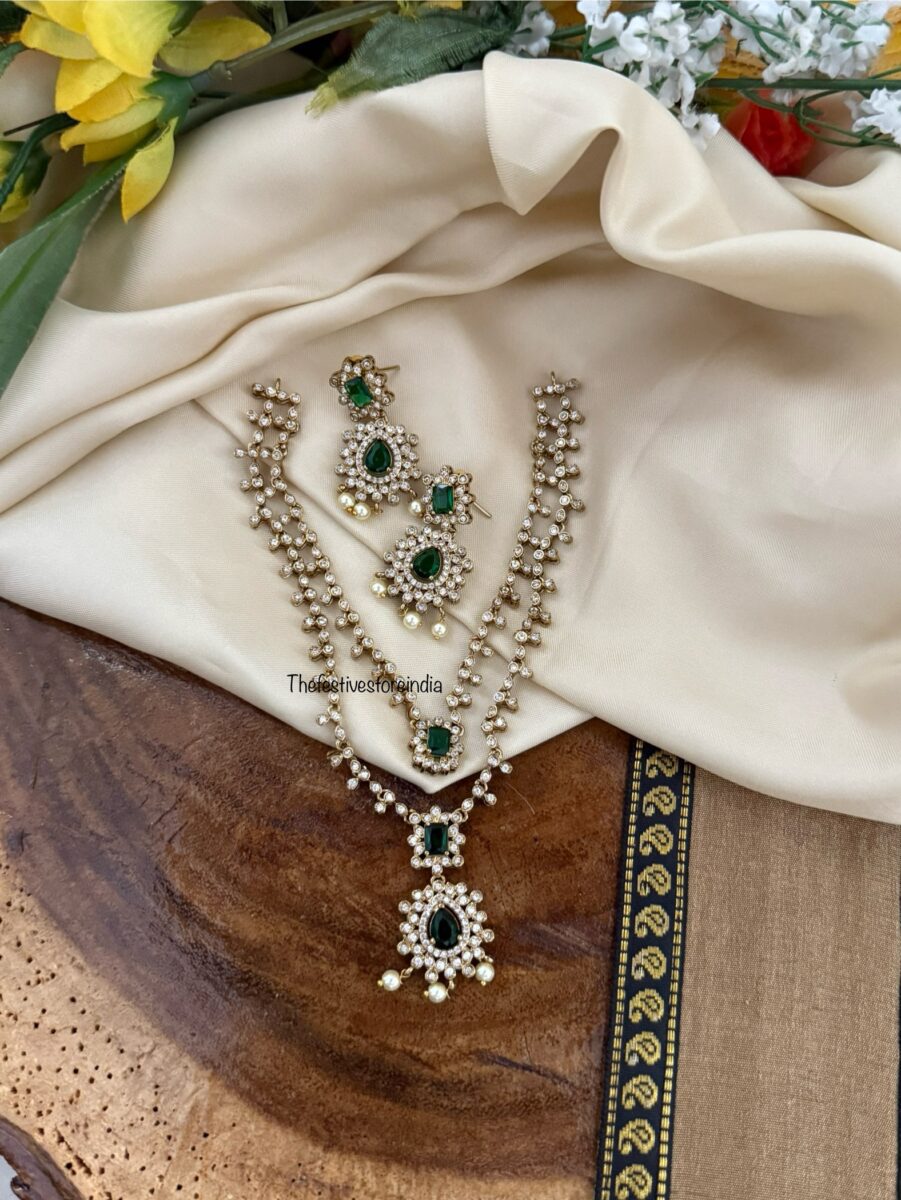 Budgeted 2 layer Victorian green stone necklace set