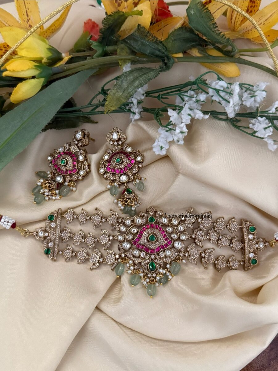 Bridal Victorian mint drops choker set