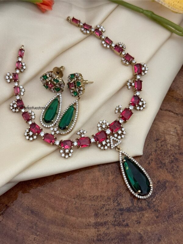 Emerald drop pendant Ruby stone victorian set