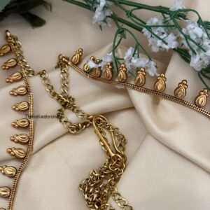 Budgeted simple matte polish hip / waist chain