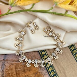 Statement floral Diamonds necklace set (Kids friendly)