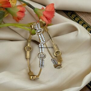 Set of 2 Diamond look alike bangles