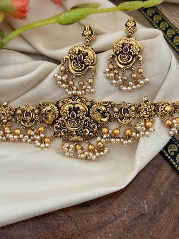 All Gold non idol choker set