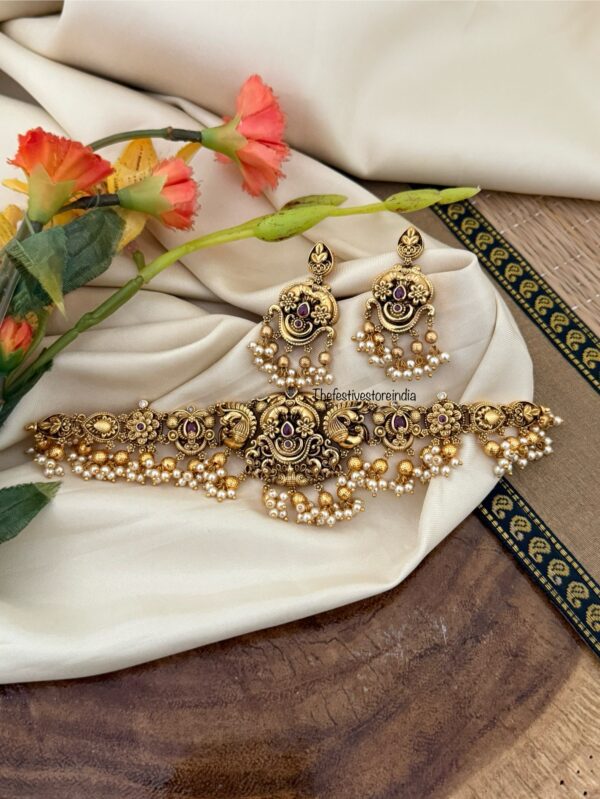 All Gold non idol choker set