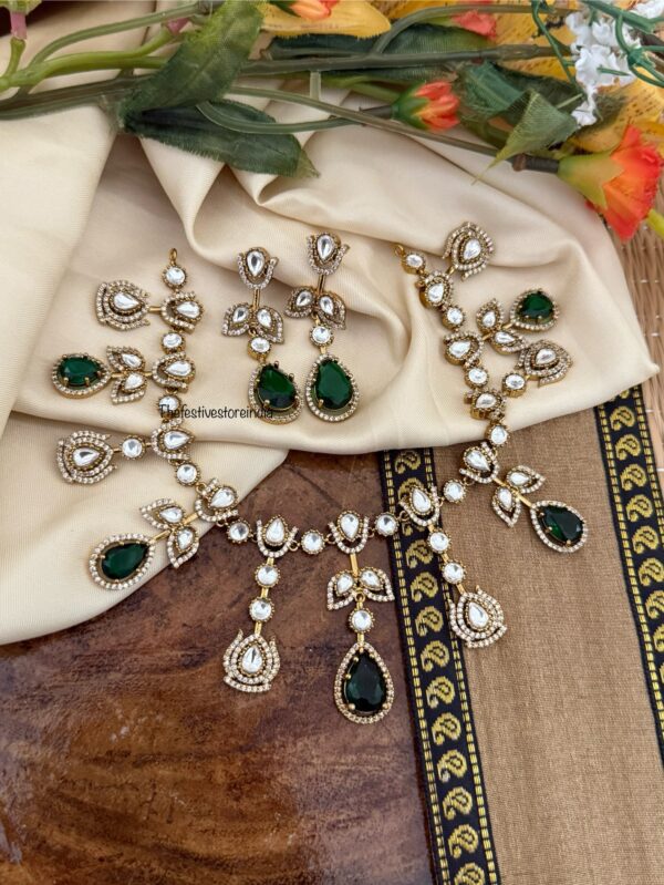 Bridal Victorian droplet style necklace set - Emerald