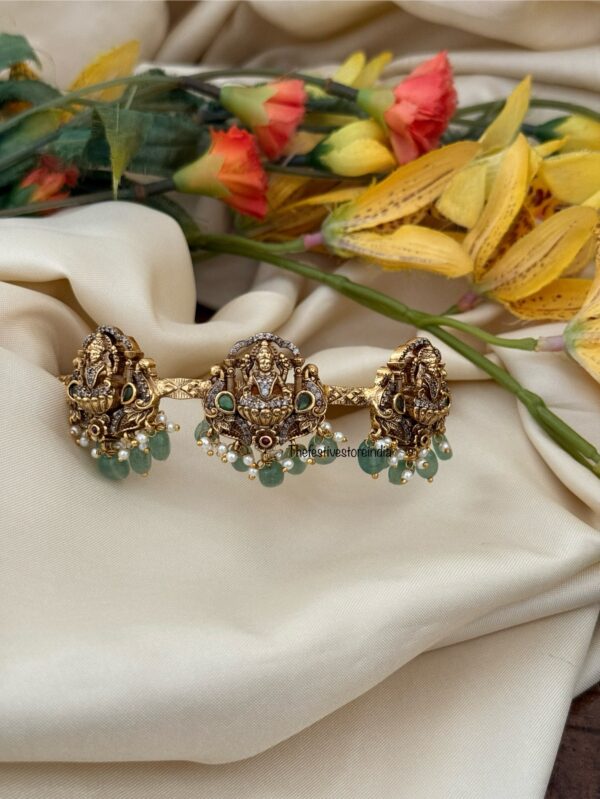 Stiff Nakshi lakshmi choker - High neck