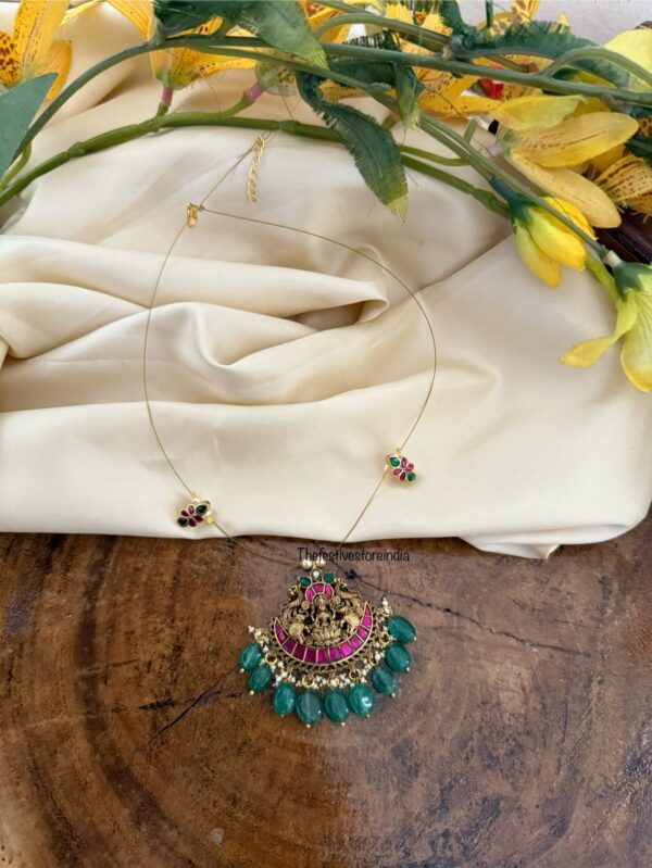 Jadau Lakshmi pendant chain