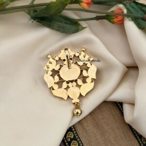 Jadau Navarathna / Navrathna pendant