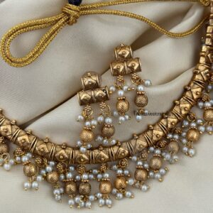 Drop beads gold necklace set