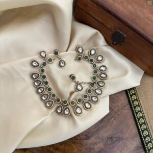 Green droplets Victorian necklace set