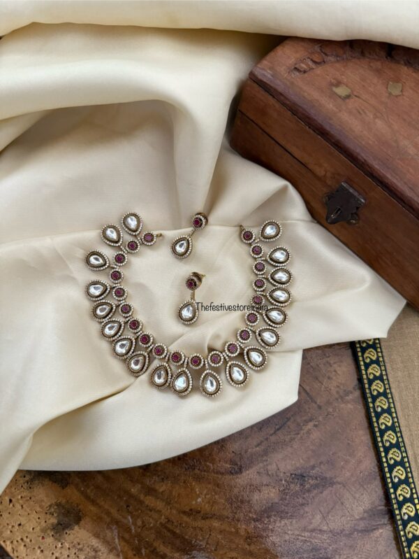 Red/Ruby droplets Victorian necklace set