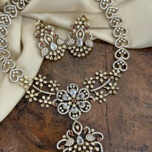 Floral diamonds necklace set