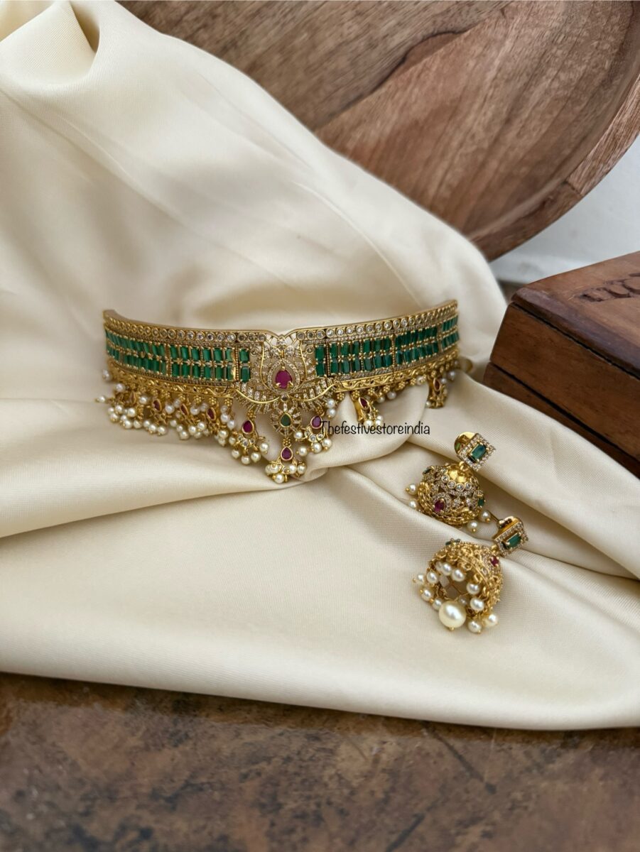 Green stone High neck choker set