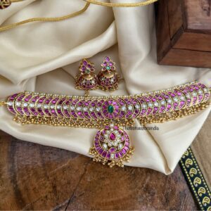 Close knit Rubyrose stone choker set