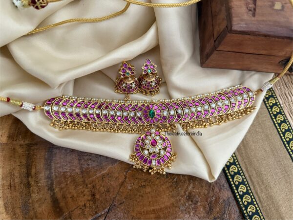 Close knit Rubyrose stone choker set