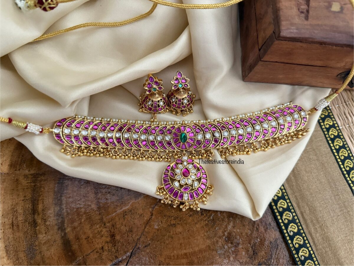 Close knit Rubyrose stone choker set