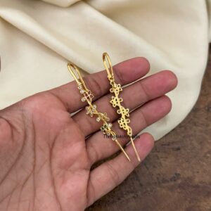 Floral stick earcuff | Contemporary