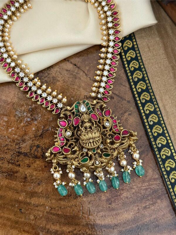 Classic jadau lakshmi necklace