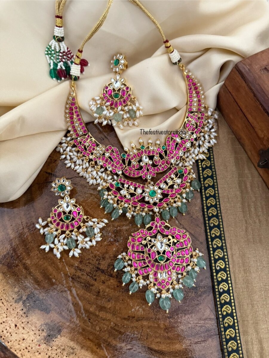 Jadau Bridal non idol necklace set - Red Green