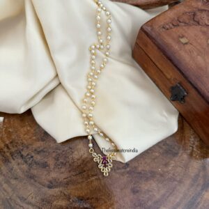 Red / Ruby pendant pearl chain