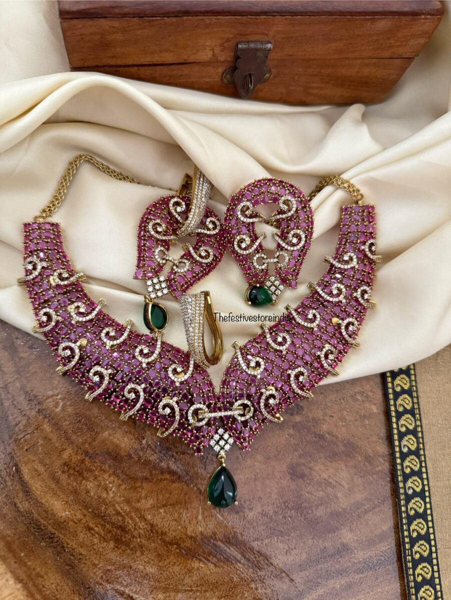 Grand sweetheart ruby Victorian statement necklace set | Unique