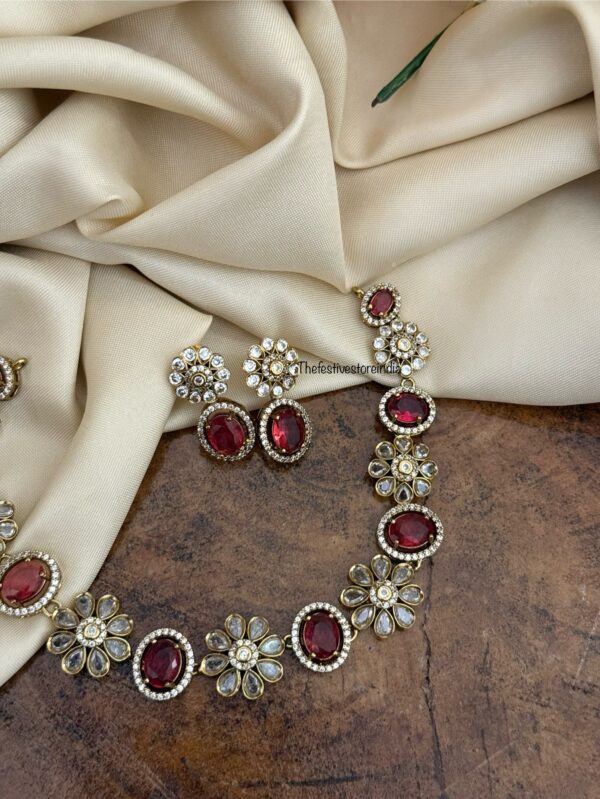 Floral Victorian necklace set - Ruby